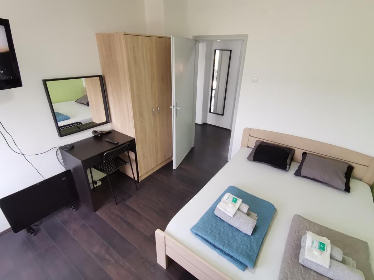 Apartman Terassa Donji Milanovac Bagian luar foto